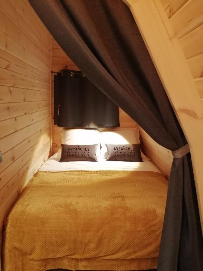 Le Domaine De Pivette Chambre Climatisee Et Insolite Avec Terrasse Privative Avranches Buitenkant foto